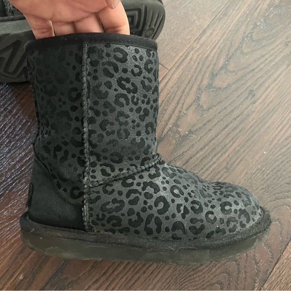 Ugg boots - Picture 5 of 7